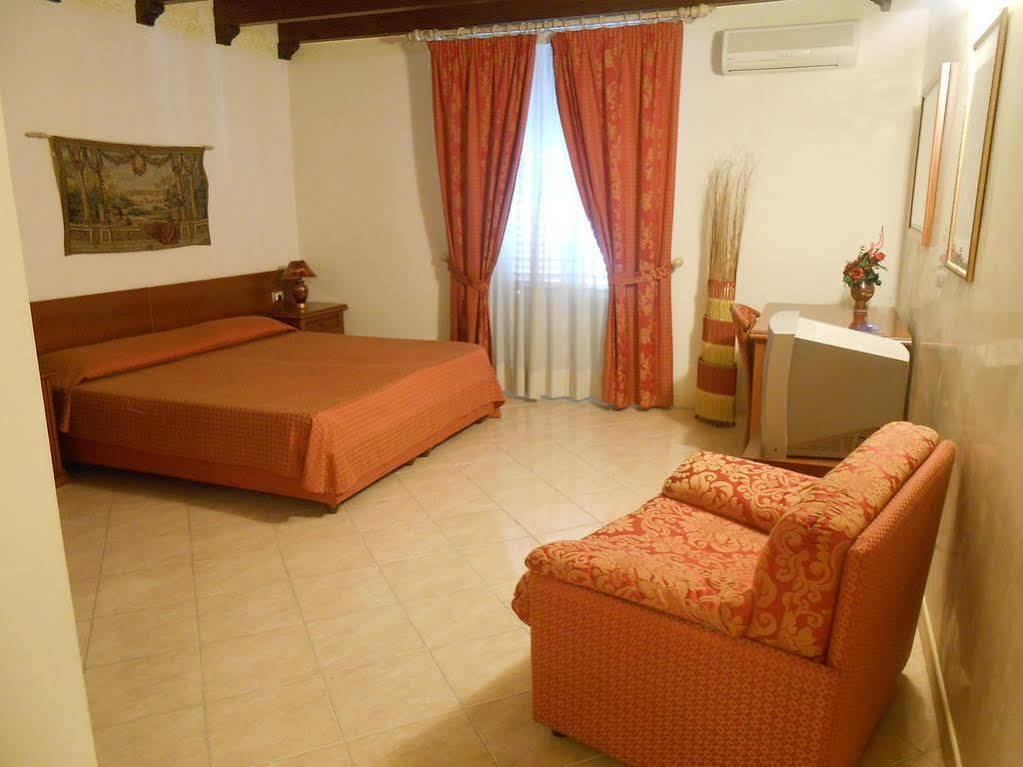 Hotel Centrale Bagheria Zewnętrze zdjęcie