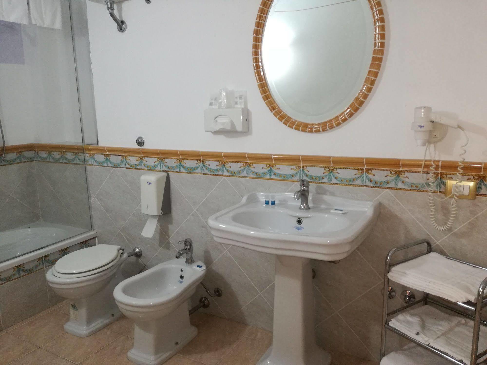 Hotel Centrale Bagheria Zewnętrze zdjęcie
